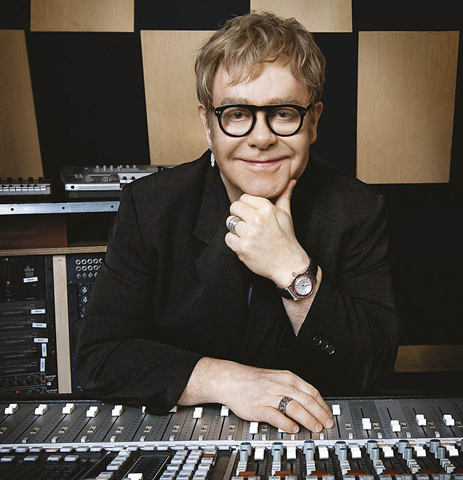 Sir Elton John wird einer der Mainacts bei Porijazz